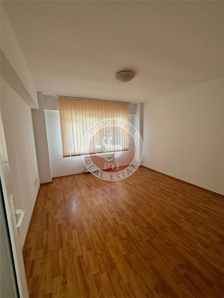 Plaza Mall | Apartament 2 camere | semidecomandat | 82mp | B10743
