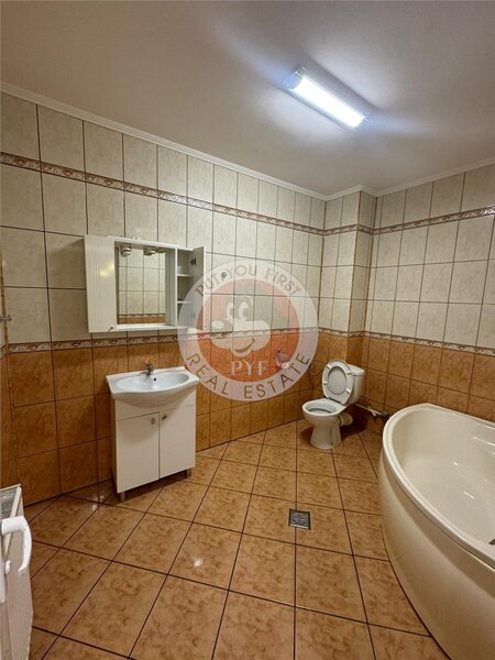 Plaza Mall | Apartament 2 camere | semidecomandat | 82mp | B10743